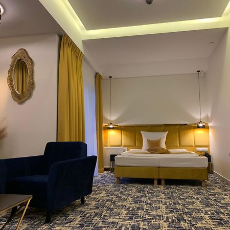 Piramida Aparthotel Boleslawiec  Ngoại thất bức ảnh